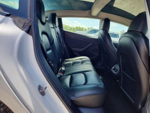 2022 TESLA MODEL 3 — PSRS