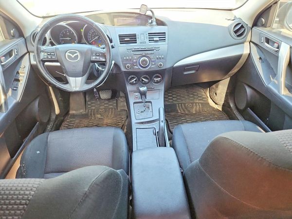 2012 MAZDA 3 Touring/GS