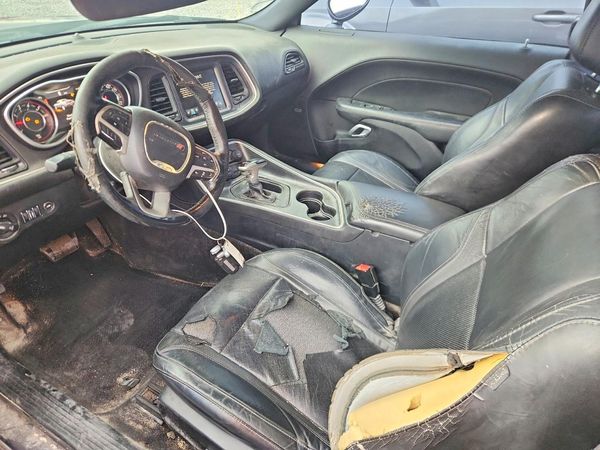 2015 DODGE CHALLENGER SXT Plus