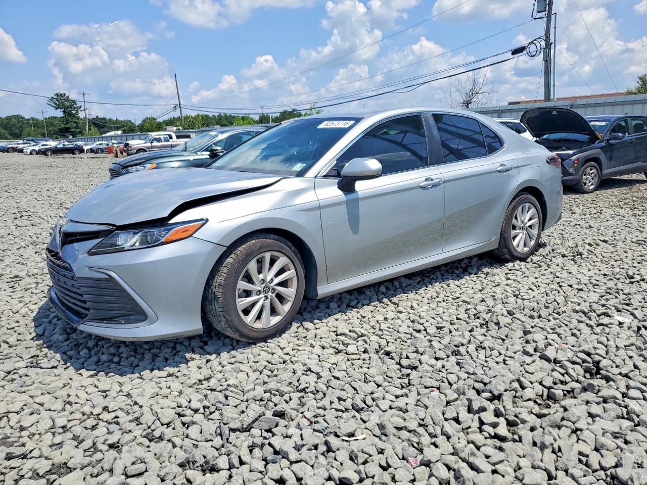 2022 TOYOTA CAMRY