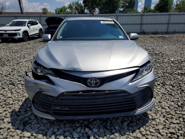 2022 TOYOTA CAMRY