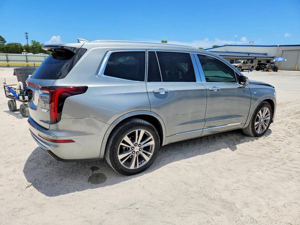 2023 CADILLAC XT6 Premium Luxury