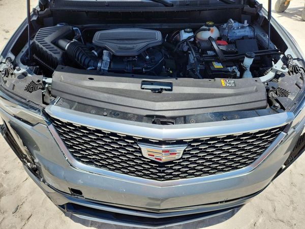 2023 CADILLAC XT6 Premium Luxury