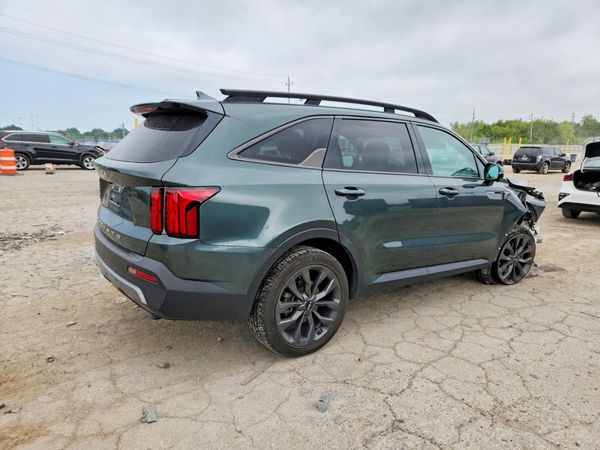2022 KIA SORENTO