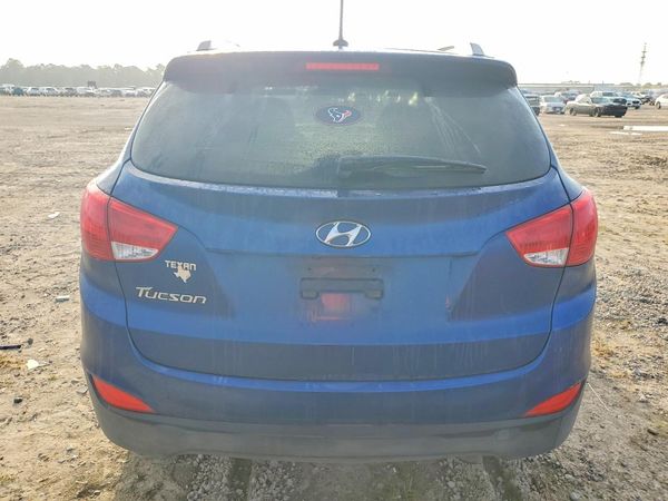 2015 HYUNDAI TUCSON GLS (Middle)