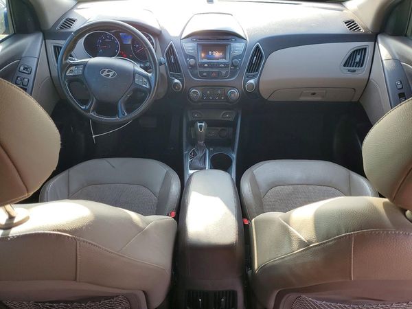 2015 HYUNDAI TUCSON GLS (Middle)