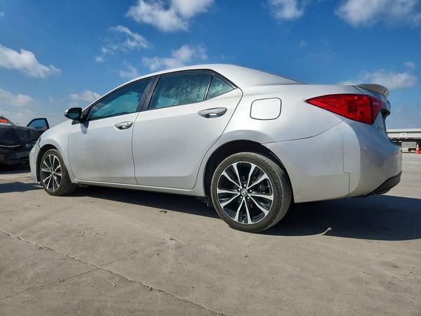 2017 TOYOTA COROLLA