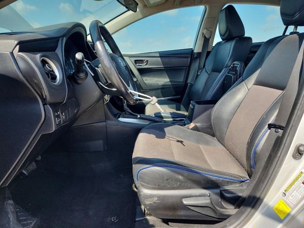 2017 TOYOTA COROLLA