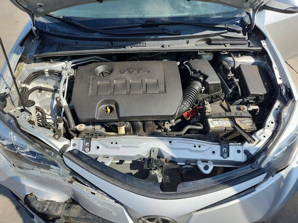 2017 TOYOTA COROLLA