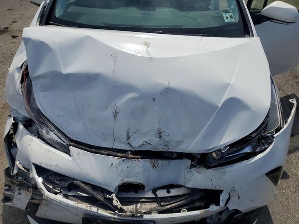 2021 TOYOTA PRIUS — Engine bay