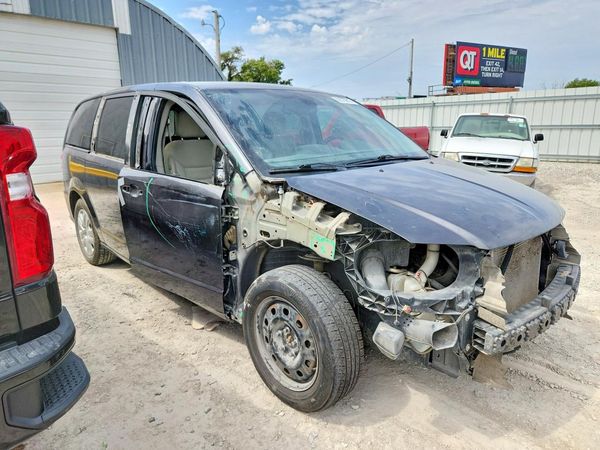 2019 DODGE GRAND CARAVAN SE