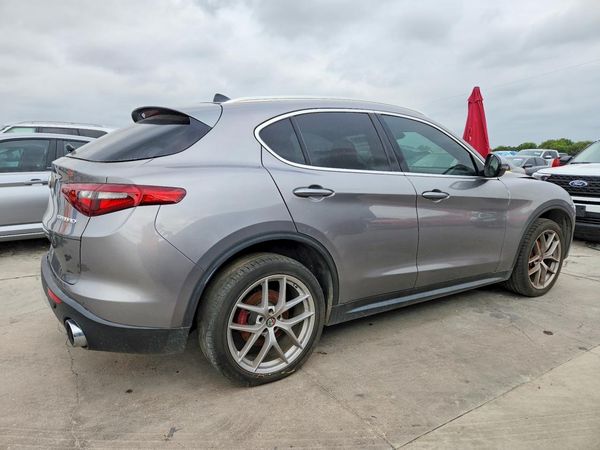 2018 ALFA ROMEO STELVIO TI AWD