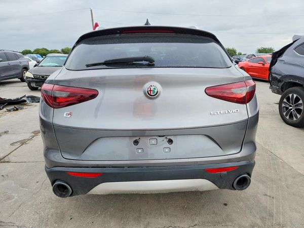 2018 ALFA ROMEO STELVIO TI AWD