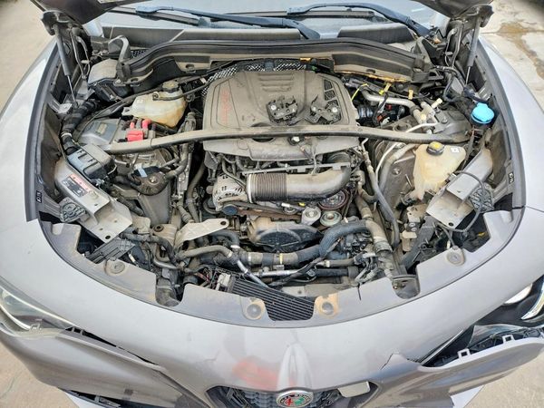 2018 ALFA ROMEO STELVIO TI AWD