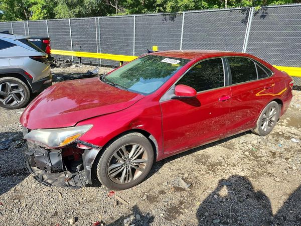 2017 TOYOTA CAMRY