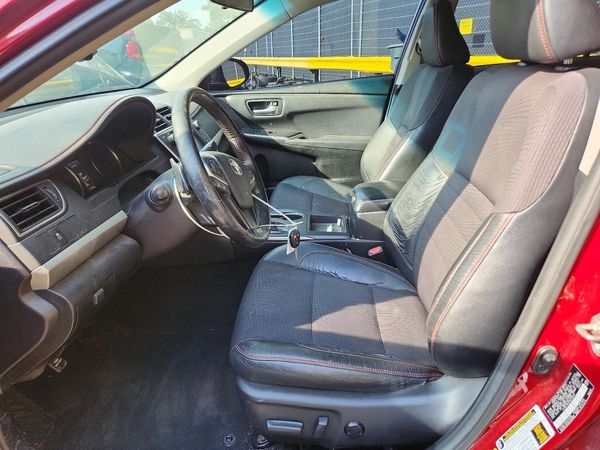 2017 TOYOTA CAMRY