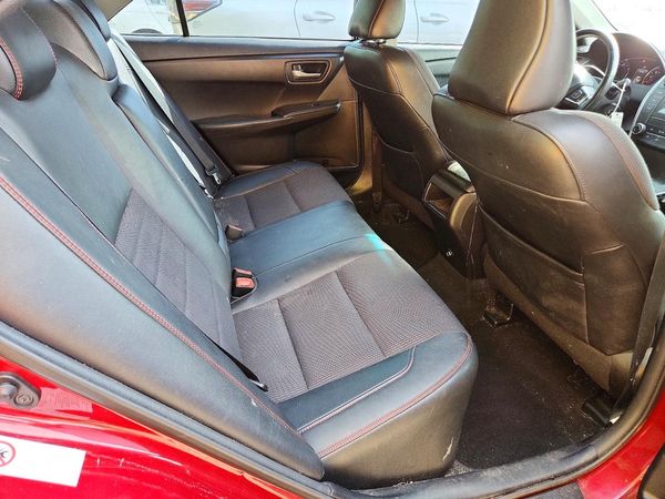 2017 TOYOTA CAMRY