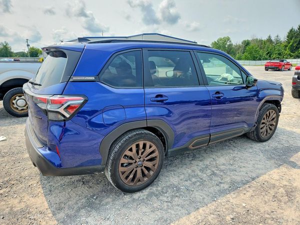 2025 SUBARU FORESTER
