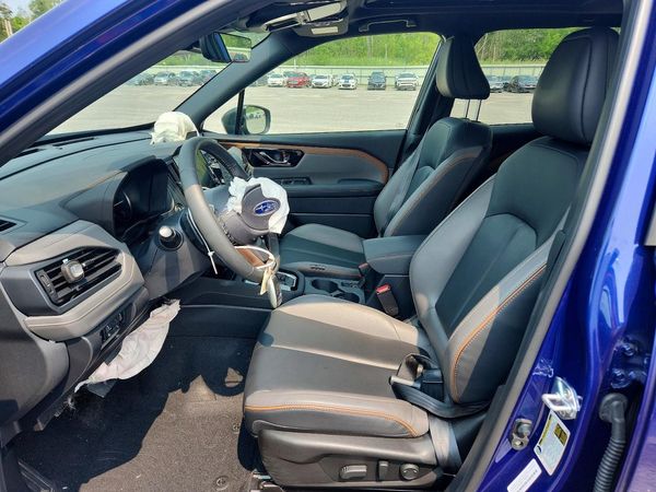 2025 SUBARU FORESTER