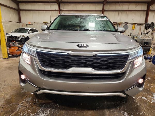 2021 KIA SELTOS EX
