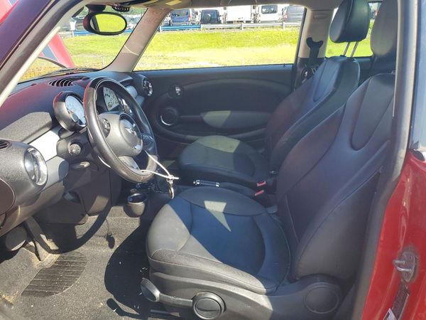 2012 MINI COOPER