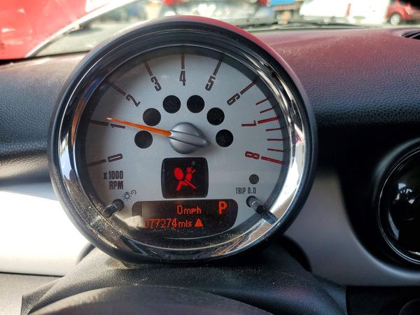 2012 MINI COOPER