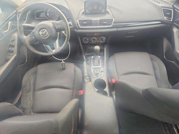 2016 MAZDA 3 Sport/GX