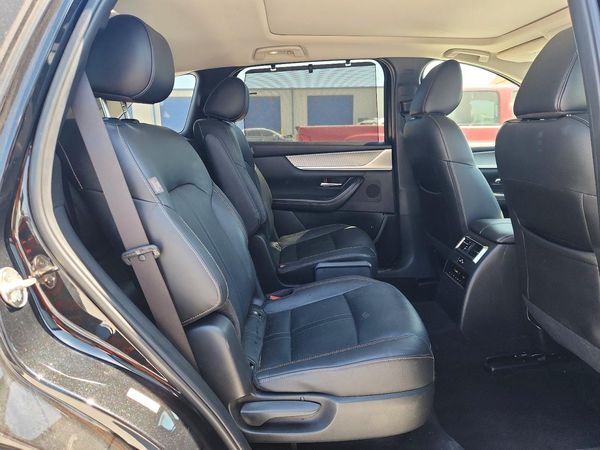 2024 MAZDA CX-90 Premium Package
