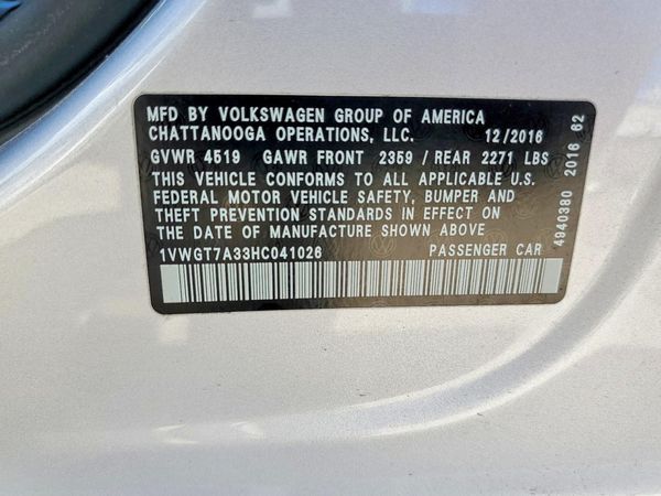2017 VOLKSWAGEN PASSAT