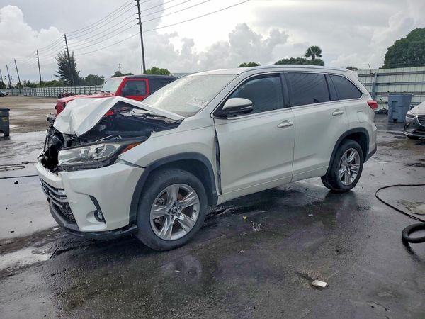 2019 TOYOTA HIGHLANDER