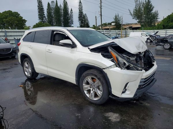 2019 TOYOTA HIGHLANDER
