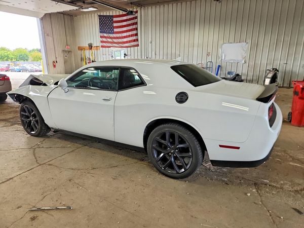 2022 DODGE CHALLENGER SXT