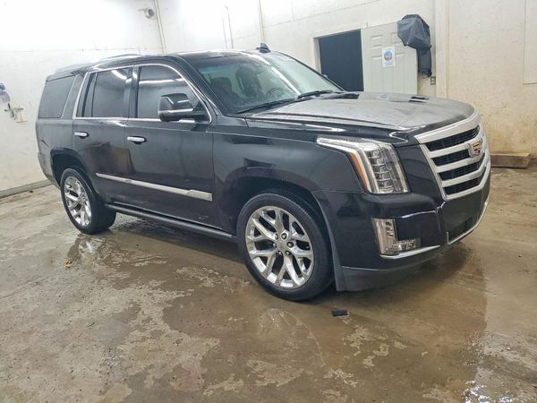 2015 CADILLAC ESCALADE Premium
