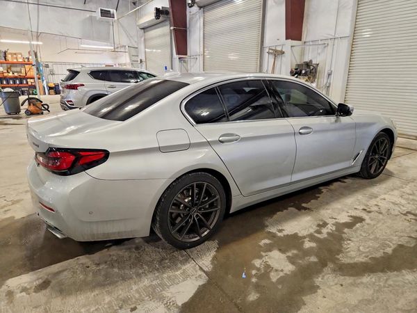 2021 BMW 530 xDrive