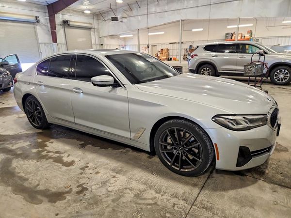 2021 BMW 530 xDrive
