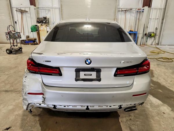 2021 BMW 530 xDrive