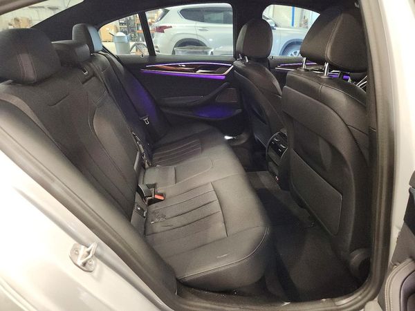 2021 BMW 530 xDrive