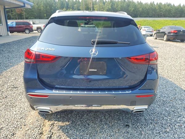2022 MERCEDES-BENZ GLA GLA250