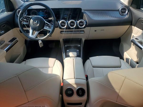 2022 MERCEDES-BENZ GLA GLA250