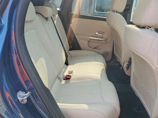 2022 MERCEDES-BENZ GLA GLA250