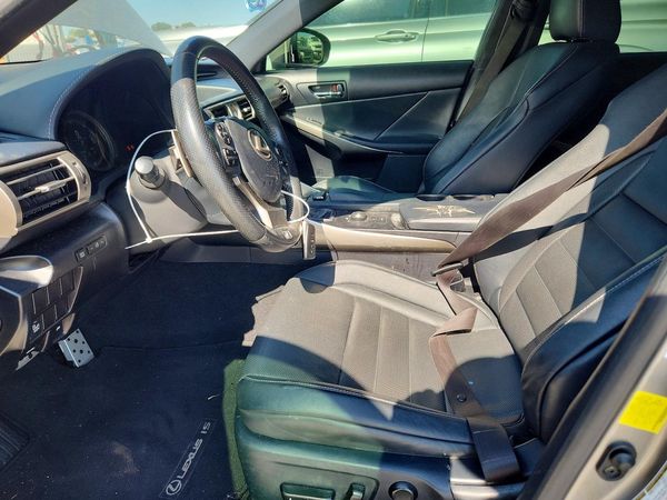 2015 LEXUS IS