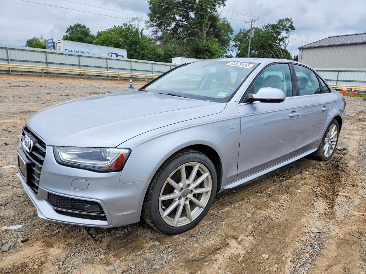 2015 AUDI A4 quattro Premium