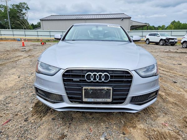 2015 AUDI A4 quattro Premium