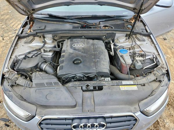 2015 AUDI A4 quattro Premium
