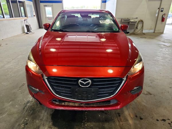 2018 MAZDA 3 Touring