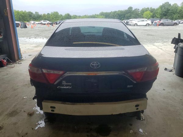 2016 TOYOTA CAMRY
