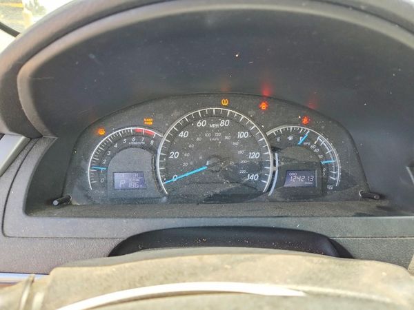2014 TOYOTA CAMRY