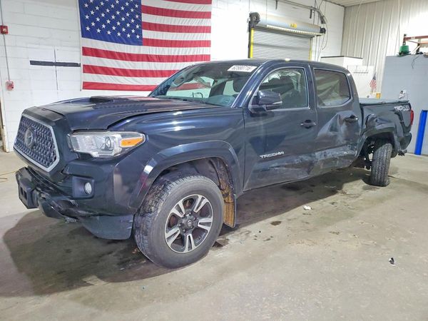 2018 TOYOTA TACOMA — Front 3/4