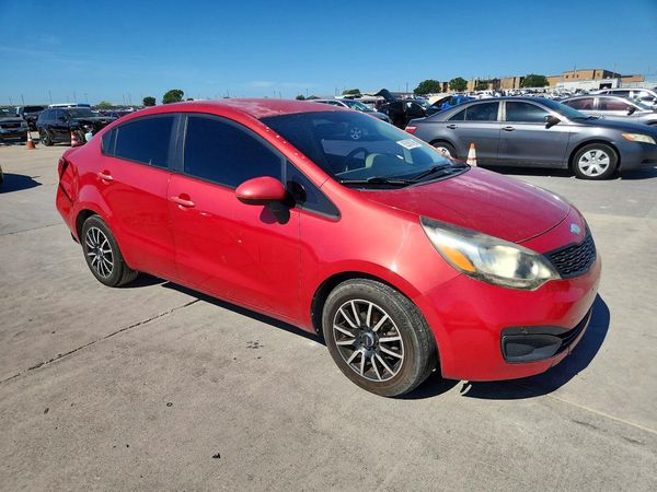 2013 KIA RIO