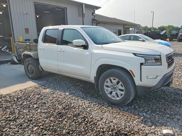 2022 NISSAN FRONTIER Crew Cab